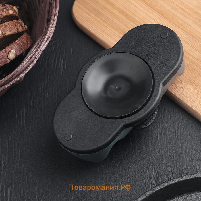 Точилка для ножей  «Профи», 13×7×4.5 см, с полировкой, на присоске, красная