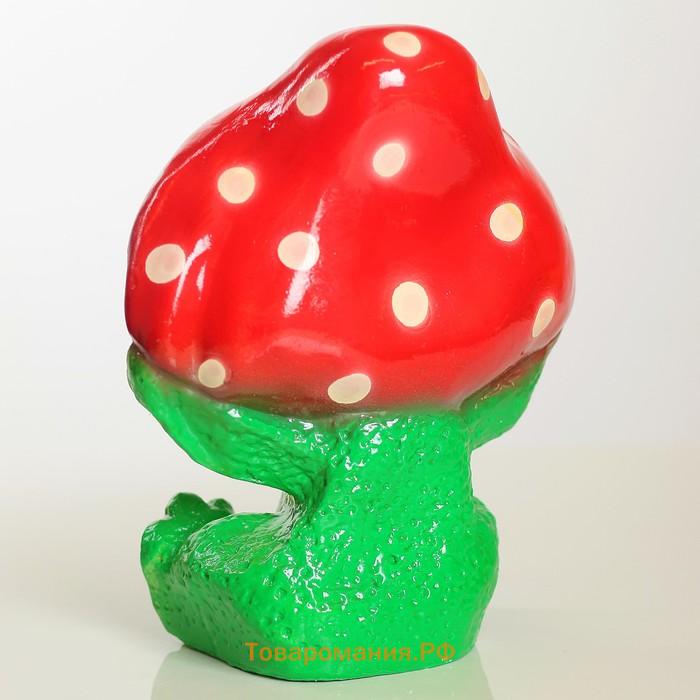 Садовая фигура из гипса «Лягушка улыбка под мухомором», 27.5×12×23.5 см