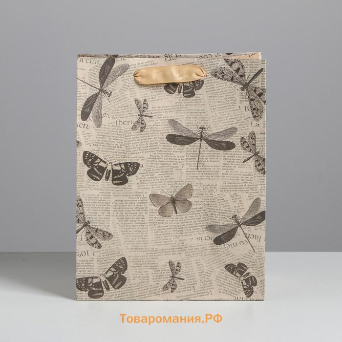 Пакет подарочный крафтовый вертикальный, упаковка, «Бабочки», 18 х 23 х 10 см