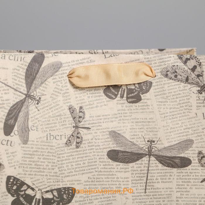 Пакет подарочный крафтовый вертикальный, упаковка, «Бабочки», 18 х 23 х 10 см