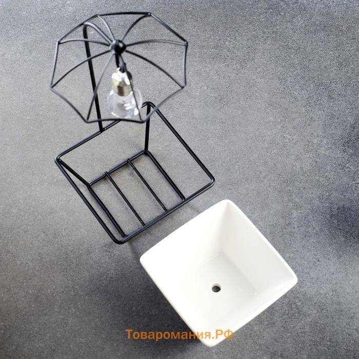Горшок на подставке с синей подсветкой, керамический, 270 мл, 22×10×10 см, на батарейках AG3 (3 шт. в комплекте), белый на чёрной подставке