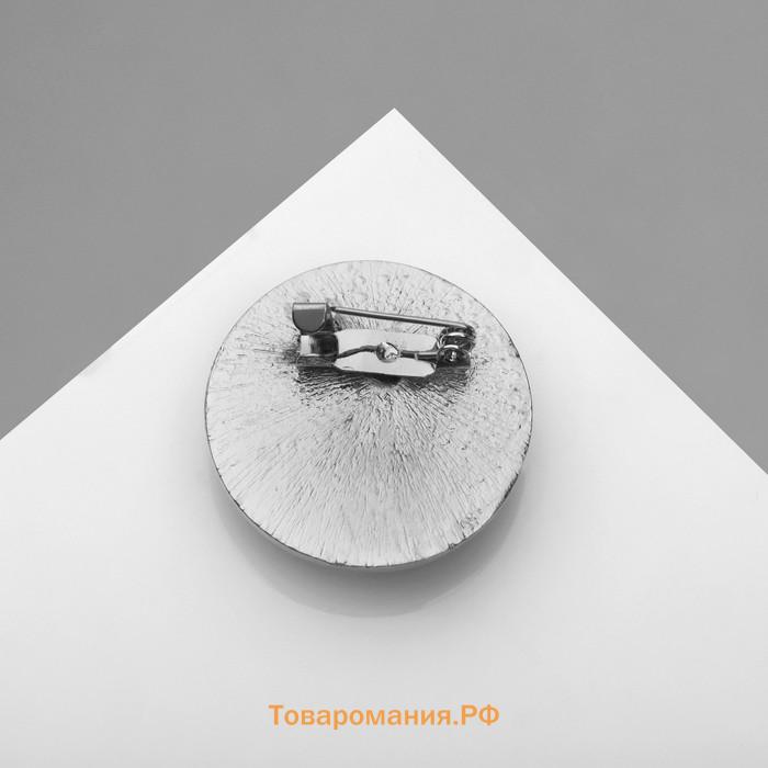 Значок «Россия», цветная в серебре