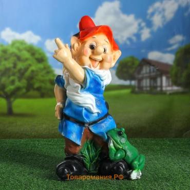 Садовая фигура из полистоуна «Гном с лягушкой», 45×20×25 см