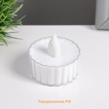 Светодиодная свеча, ночник LED RISALUX «Рельеф», 0.5 Вт, от батареек 3×AG10, белый, 4.4×4.5×4.5 см